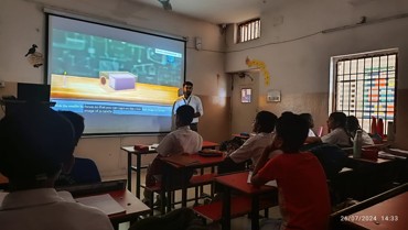 "Smart Learning at GPS Patna: Exploring Pinhole Cameras with Innovation"