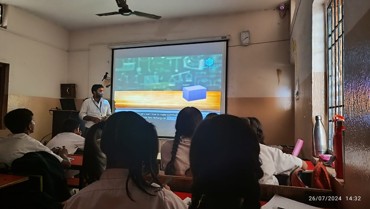 "Smart Learning at GPS Patna: Exploring Pinhole Cameras with Innovation"