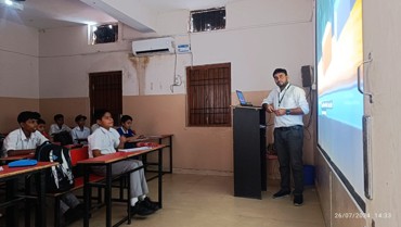 "Smart Learning at GPS Patna: Exploring Pinhole Cameras with Innovation"